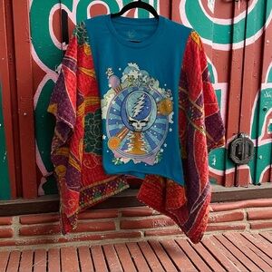 Grateful Dead Band T with added Kantha Sleeves. Poncho style Boho Handmade OS